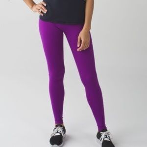Purple Lululemon Wunder Under